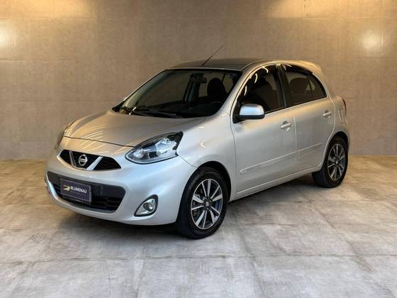 NISSAN MARCH 1.6 SL 16V FLEXSTART 4P XTRONIC